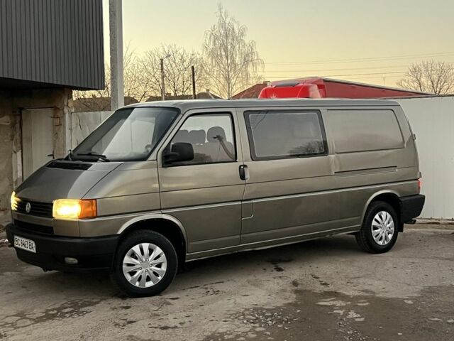 Серый Фольксваген Transporter, объемом двигателя 1.9 л и пробегом 442 тыс. км за 3450 $, фото 12 на Automoto.ua