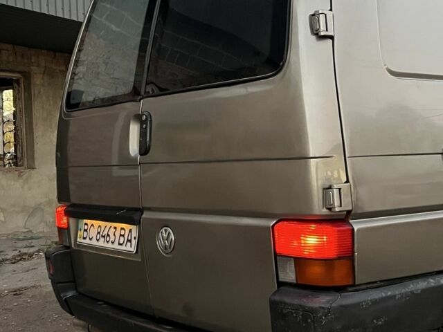 Серый Фольксваген Transporter, объемом двигателя 1.9 л и пробегом 442 тыс. км за 3450 $, фото 15 на Automoto.ua