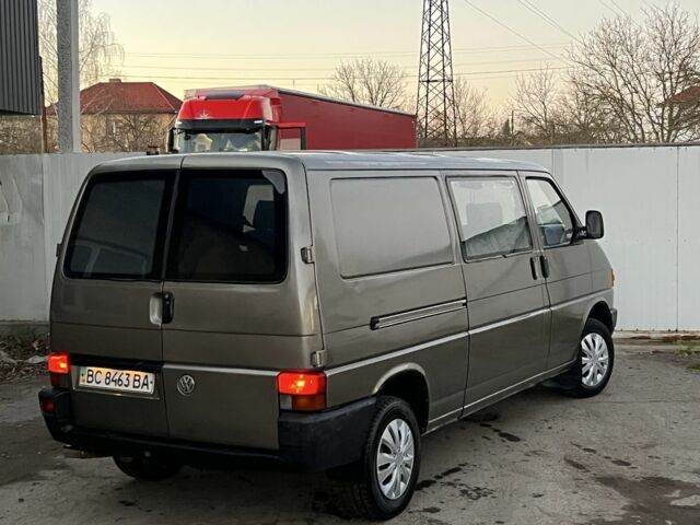 Серый Фольксваген Transporter, объемом двигателя 1.9 л и пробегом 442 тыс. км за 3450 $, фото 13 на Automoto.ua