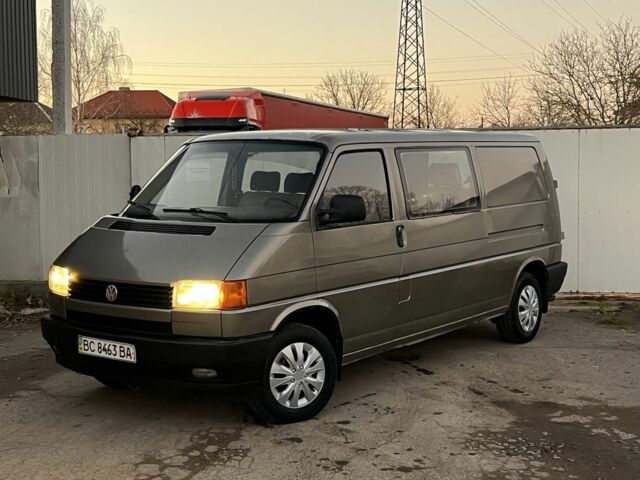 Серый Фольксваген Transporter, объемом двигателя 1.9 л и пробегом 442 тыс. км за 3450 $, фото 7 на Automoto.ua