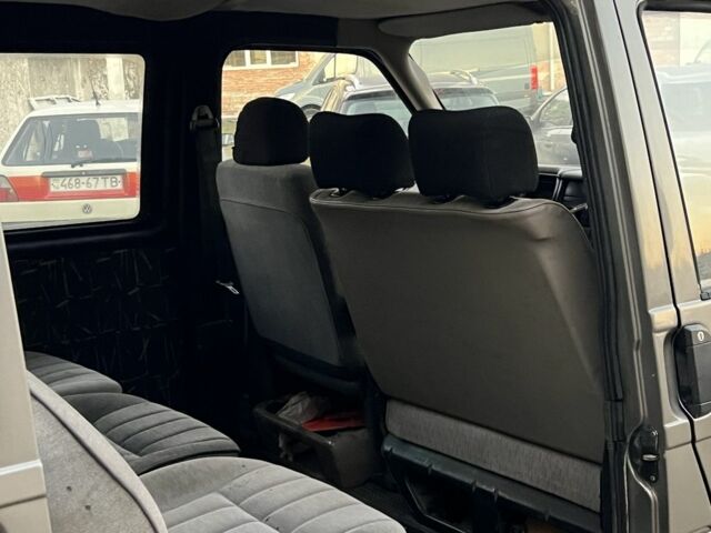 Серый Фольксваген Transporter, объемом двигателя 1.9 л и пробегом 442 тыс. км за 3450 $, фото 18 на Automoto.ua