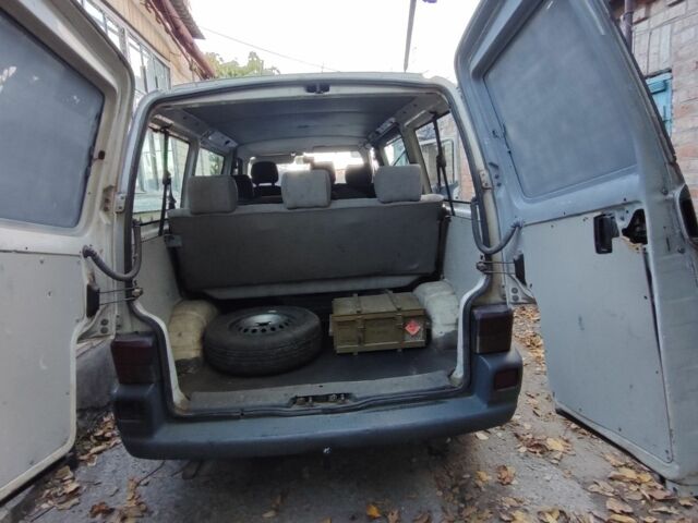 Серый Фольксваген Transporter, объемом двигателя 0 л и пробегом 500 тыс. км за 3000 $, фото 8 на Automoto.ua