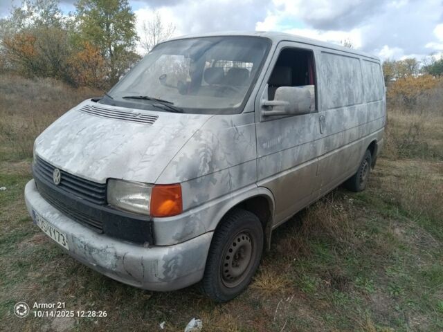 Сірий Фольксваген Transporter, об'ємом двигуна 0 л та пробігом 310 тис. км за 2800 $, фото 1 на Automoto.ua