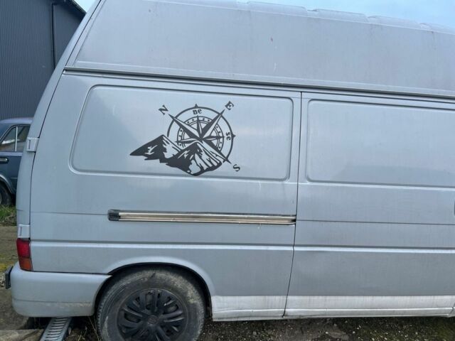 Серый Фольксваген Transporter, объемом двигателя 2.5 л и пробегом 322 тыс. км за 3493 $, фото 8 на Automoto.ua