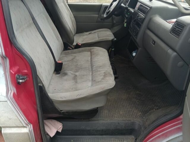 Сірий Фольксваген Transporter, об'ємом двигуна 0 л та пробігом 310 тис. км за 2800 $, фото 5 на Automoto.ua