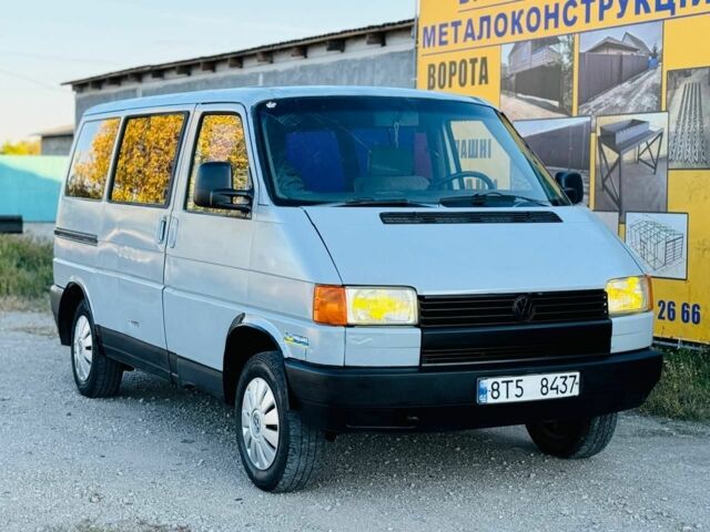 Серый Фольксваген Transporter, объемом двигателя 2.4 л и пробегом 330 тыс. км за 2950 $, фото 2 на Automoto.ua