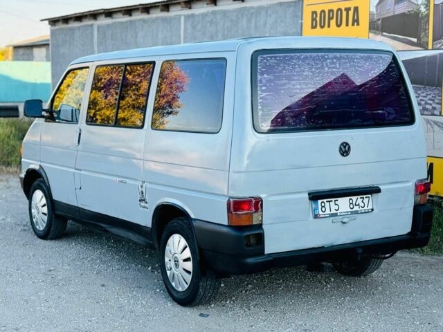 Серый Фольксваген Transporter, объемом двигателя 2.4 л и пробегом 330 тыс. км за 2950 $, фото 7 на Automoto.ua
