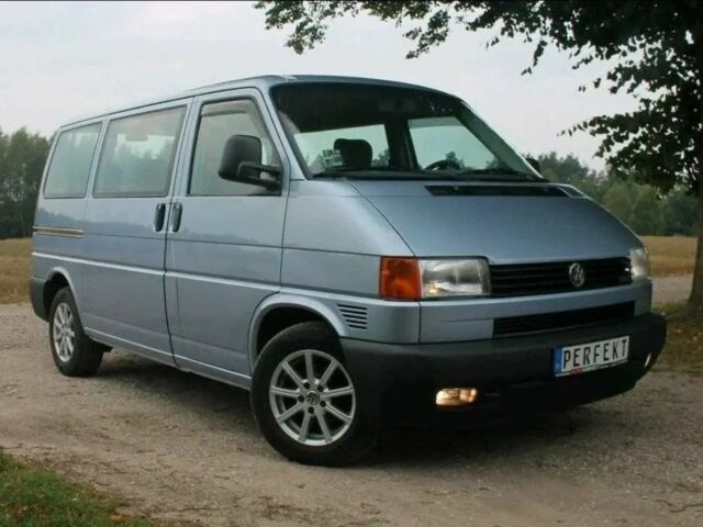Серый Фольксваген Transporter, объемом двигателя 0 л и пробегом 220 тыс. км за 1830 $, фото 3 на Automoto.ua