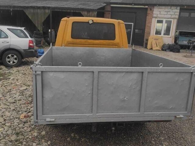 Сірий Фольксваген Transporter, об'ємом двигуна 2.5 л та пробігом 340 тис. км за 3274 $, фото 9 на Automoto.ua