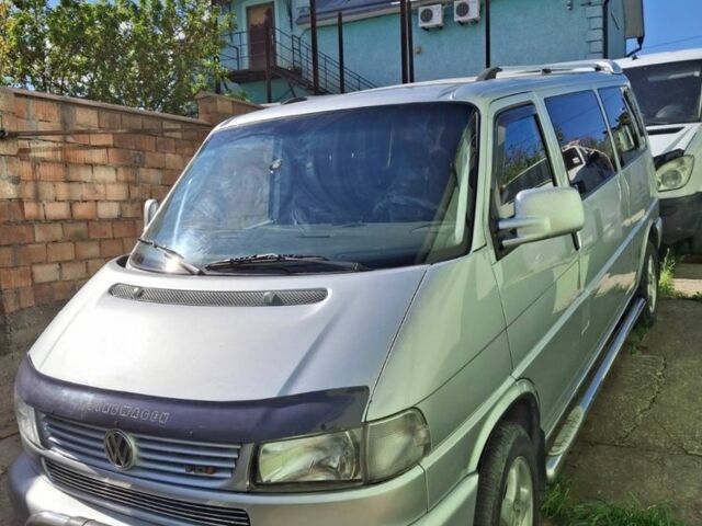 Сірий Фольксваген Transporter, об'ємом двигуна 2.5 л та пробігом 300 тис. км за 8900 $, фото 1 на Automoto.ua