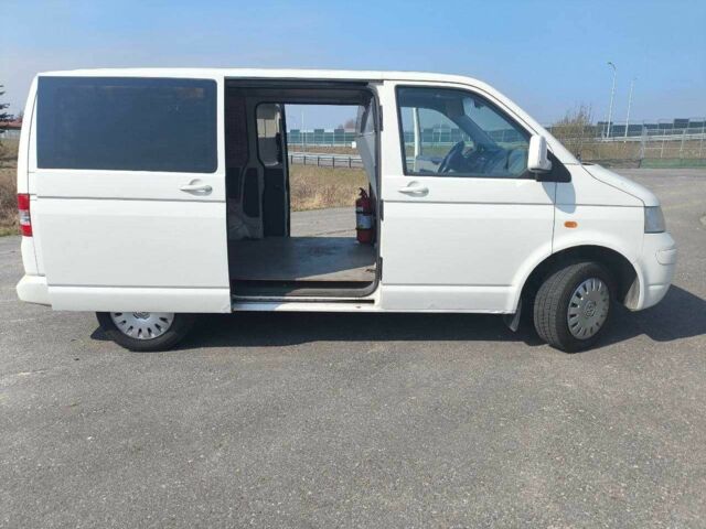 Сірий Фольксваген Transporter, об'ємом двигуна 2.5 л та пробігом 340 тис. км за 3274 $, фото 3 на Automoto.ua