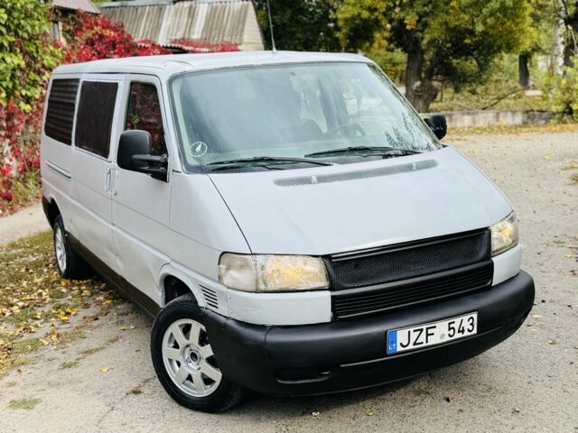 Серый Фольксваген Transporter, объемом двигателя 0 л и пробегом 200 тыс. км за 2999 $, фото 2 на Automoto.ua