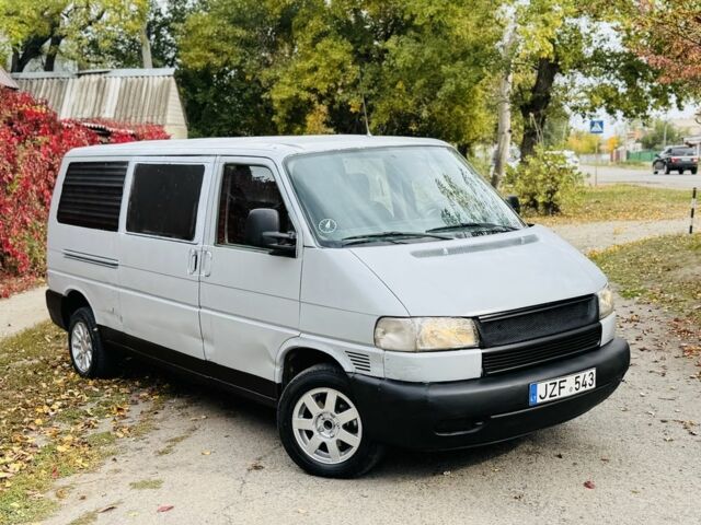Серый Фольксваген Transporter, объемом двигателя 0 л и пробегом 200 тыс. км за 2999 $, фото 4 на Automoto.ua