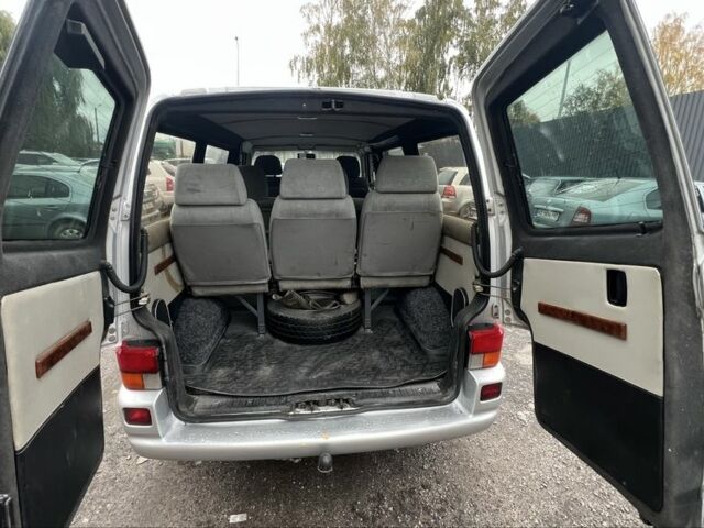 Фольксваген Transporter 2003 в Виннице на Automoto.ua Серый Фольксваген Transporter, объемом двигателя 2.5 л и пробегом 410 тыс. км за 10500 $, фото 4 на Automoto.ua