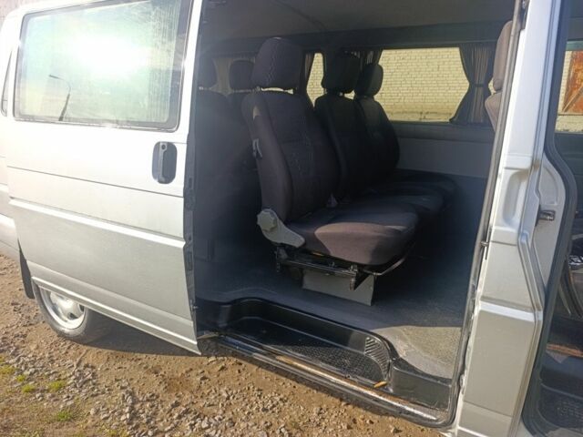 Серый Фольксваген Transporter, объемом двигателя 2.5 л и пробегом 420 тыс. км за 7300 $, фото 6 на Automoto.ua