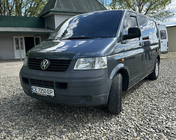 Сірий Фольксваген Transporter, об'ємом двигуна 1.9 л та пробігом 333 тис. км за 7600 $, фото 2 на Automoto.ua