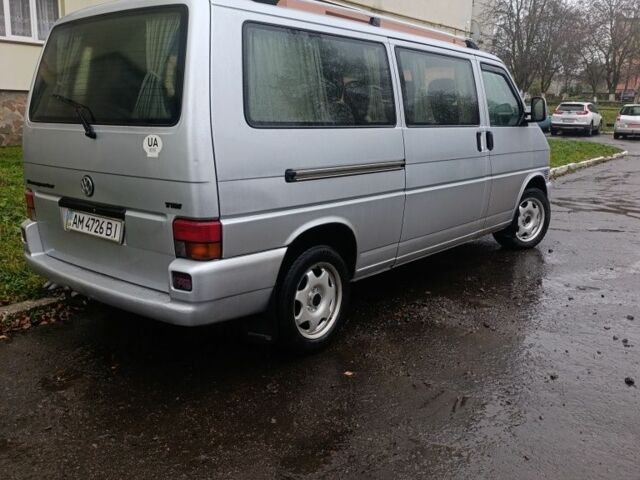 Серый Фольксваген Transporter, объемом двигателя 2.5 л и пробегом 420 тыс. км за 7300 $, фото 1 на Automoto.ua