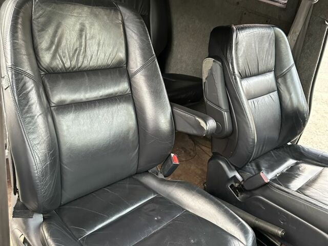 Серый Фольксваген Transporter, объемом двигателя 2.5 л и пробегом 470 тыс. км за 6100 $, фото 11 на Automoto.ua