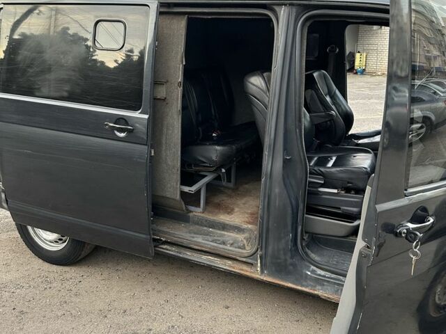 Серый Фольксваген Transporter, объемом двигателя 2.5 л и пробегом 470 тыс. км за 6100 $, фото 9 на Automoto.ua