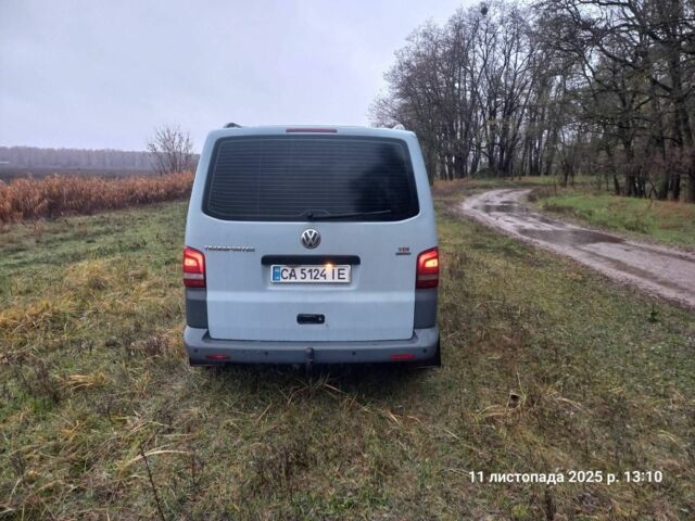Серый Фольксваген Transporter, объемом двигателя 2.5 л и пробегом 302 тыс. км за 6800 $, фото 4 на Automoto.ua