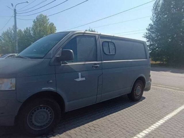 Серый Фольксваген Transporter, объемом двигателя 2.5 л и пробегом 360 тыс. км за 200000 $, фото 5 на Automoto.ua