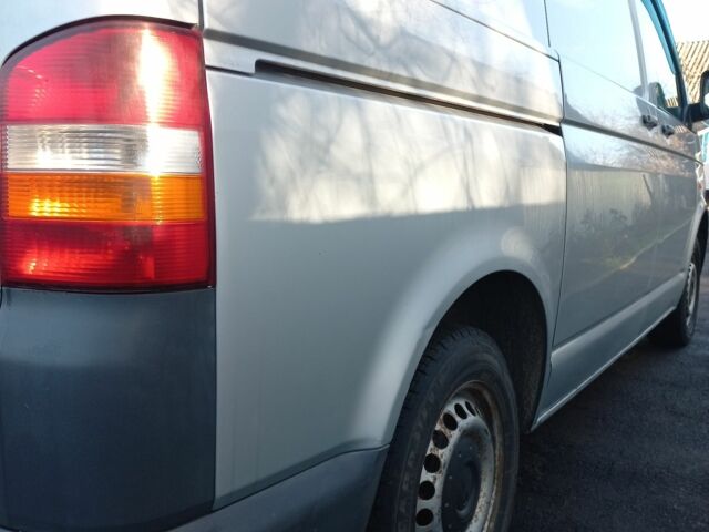 Серый Фольксваген Transporter, объемом двигателя 0 л и пробегом 200 тыс. км за 8519 $, фото 13 на Automoto.ua