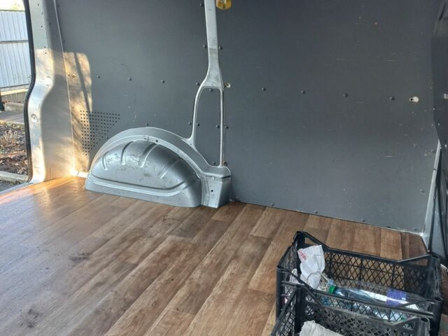 Серый Фольксваген Transporter, объемом двигателя 0 л и пробегом 200 тыс. км за 8519 $, фото 7 на Automoto.ua