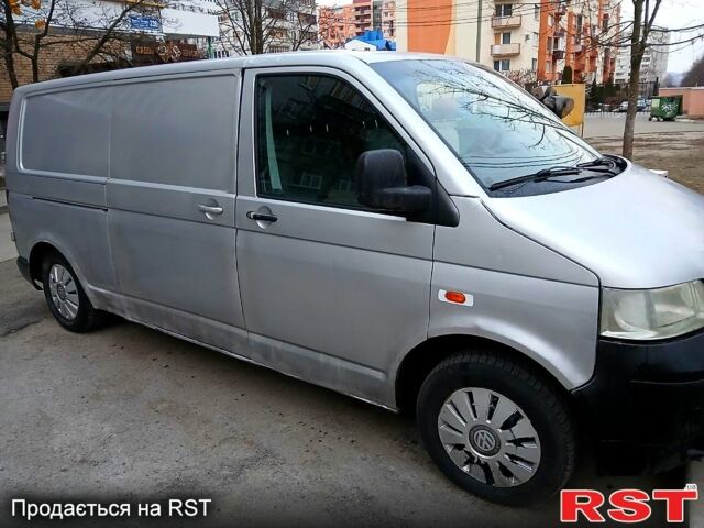 Серый Фольксваген Transporter, объемом двигателя 1.9 л и пробегом 350 тыс. км за 3900 $, фото 2 на Automoto.ua