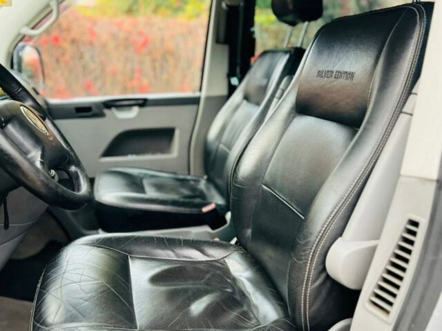 Серый Фольксваген Transporter, объемом двигателя 2.5 л и пробегом 100 тыс. км за 7182 $, фото 17 на Automoto.ua