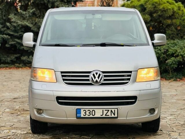 Серый Фольксваген Transporter, объемом двигателя 2.5 л и пробегом 100 тыс. км за 7182 $, фото 1 на Automoto.ua