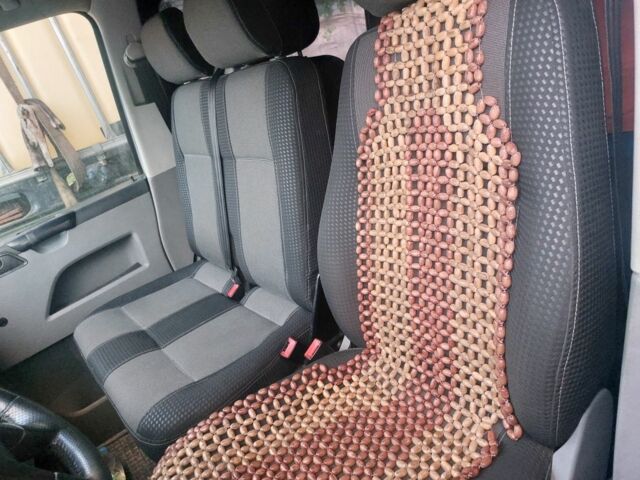 Серый Фольксваген Transporter, объемом двигателя 0 л и пробегом 186 тыс. км за 8500 $, фото 2 на Automoto.ua