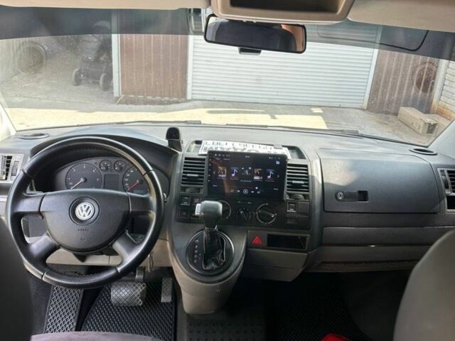 Сірий Фольксваген Transporter, об'ємом двигуна 2.5 л та пробігом 530 тис. км за 8900 $, фото 6 на Automoto.ua
