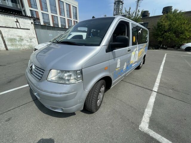 Серый Фольксваген Transporter, объемом двигателя 2.5 л и пробегом 500 тыс. км за 7800 $, фото 4 на Automoto.ua