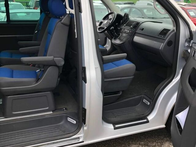 Серый Фольксваген Transporter, объемом двигателя 2.5 л и пробегом 211 тыс. км за 4700 $, фото 12 на Automoto.ua