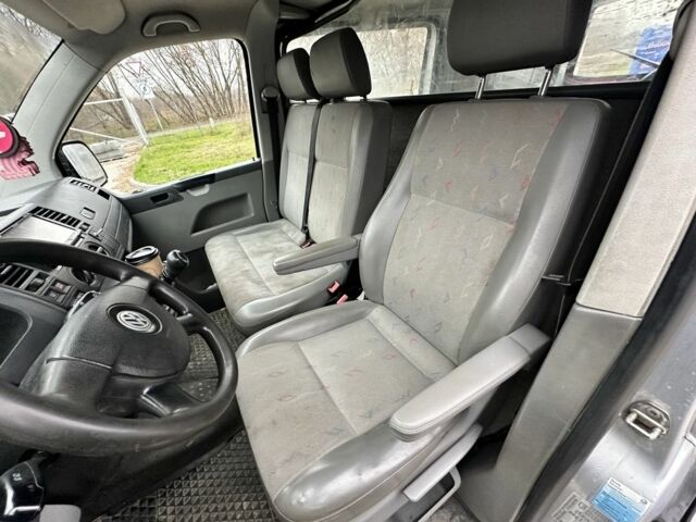 Сірий Фольксваген Transporter, об'ємом двигуна 0 л та пробігом 275 тис. км за 6006 $, фото 11 на Automoto.ua