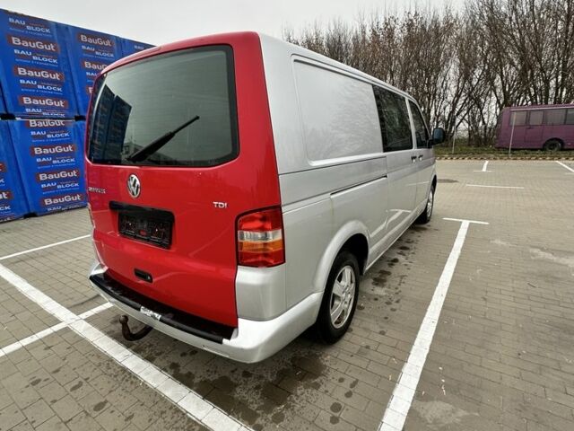 Сірий Фольксваген Transporter, об'ємом двигуна 0 л та пробігом 275 тис. км за 6006 $, фото 3 на Automoto.ua