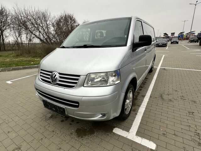 Сірий Фольксваген Transporter, об'ємом двигуна 0 л та пробігом 275 тис. км за 6006 $, фото 1 на Automoto.ua