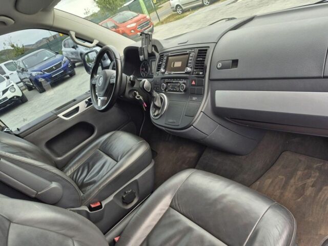 Сірий Фольксваген Transporter, об'ємом двигуна 2 л та пробігом 210 тис. км за 8000 $, фото 14 на Automoto.ua