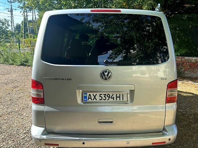 Сірий Фольксваген Transporter, об'ємом двигуна 2 л та пробігом 246 тис. км за 11000 $, фото 4 на Automoto.ua
