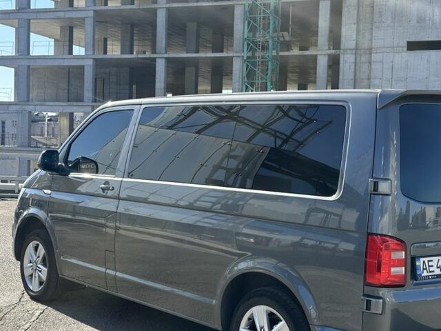 Серый Фольксваген Transporter, объемом двигателя 2 л и пробегом 231 тыс. км за 24000 $, фото 4 на Automoto.ua