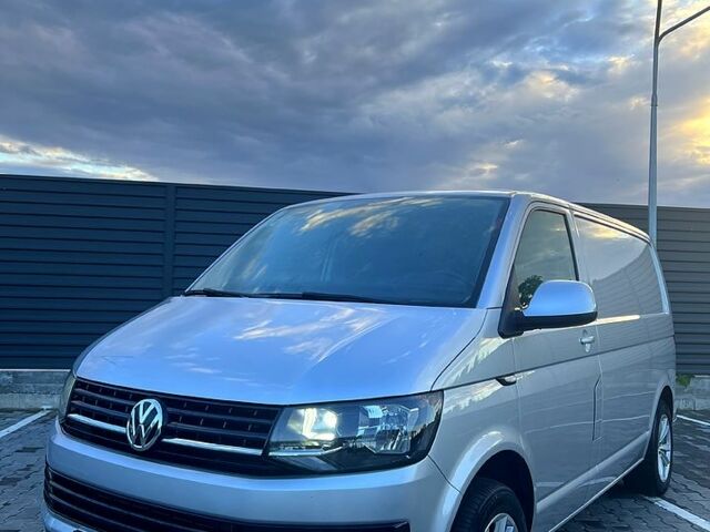 Сірий Фольксваген Transporter, об'ємом двигуна 2 л та пробігом 240 тис. км за 18300 $, фото 11 на Automoto.ua