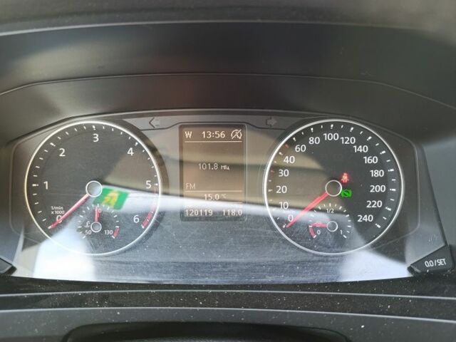 Сірий Фольксваген Transporter, об'ємом двигуна 2 л та пробігом 120 тис. км за 26000 $, фото 3 на Automoto.ua