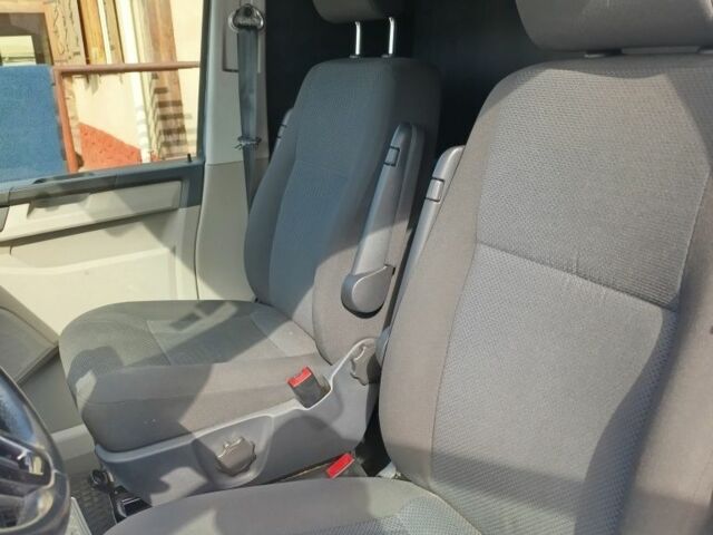 Сірий Фольксваген Transporter, об'ємом двигуна 2 л та пробігом 120 тис. км за 26000 $, фото 9 на Automoto.ua