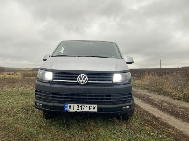 Серый Фольксваген Transporter, объемом двигателя 2 л и пробегом 235 тыс. км за 19600 $, фото 5 на Automoto.ua