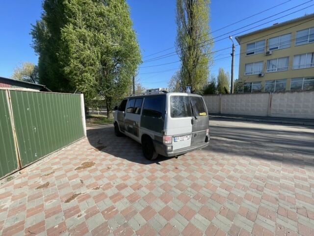 Серый Фольксваген Transporter, объемом двигателя 2.5 л и пробегом 3 тыс. км за 3200 $, фото 5 на Automoto.ua