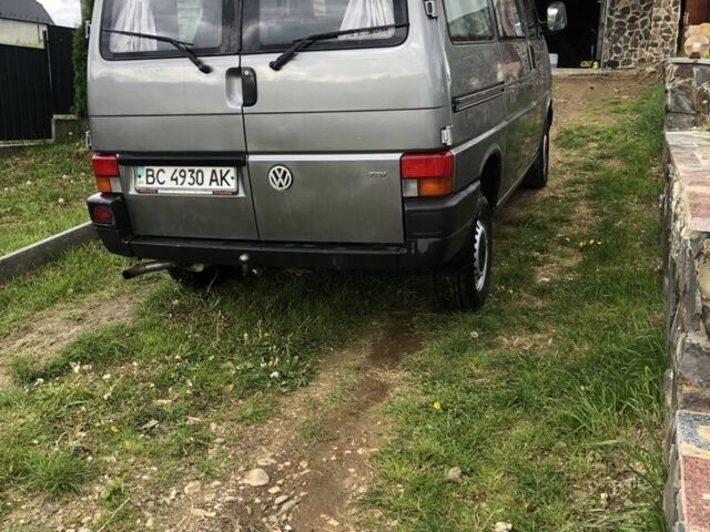 Сірий Фольксваген Transporter, об'ємом двигуна 2.4 л та пробігом 417 тис. км за 3500 $, фото 1 на Automoto.ua