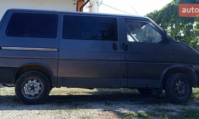 Сірий Фольксваген Transporter, об'ємом двигуна 2.4 л та пробігом 390 тис. км за 4300 $, фото 5 на Automoto.ua