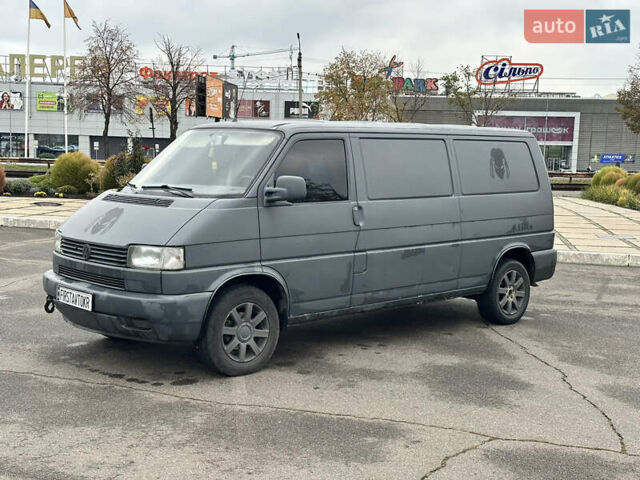 Сірий Фольксваген Transporter, об'ємом двигуна 0 л та пробігом 416 тис. км за 3500 $, фото 2 на Automoto.ua