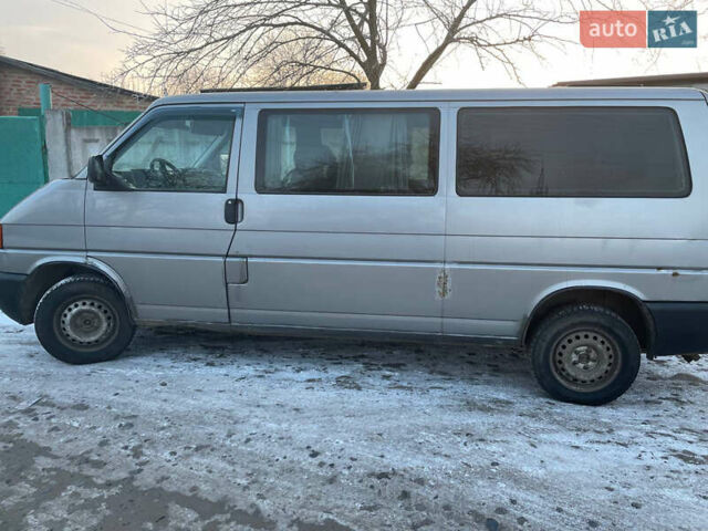 Серый Фольксваген Transporter, объемом двигателя 2.5 л и пробегом 530 тыс. км за 6800 $, фото 4 на Automoto.ua