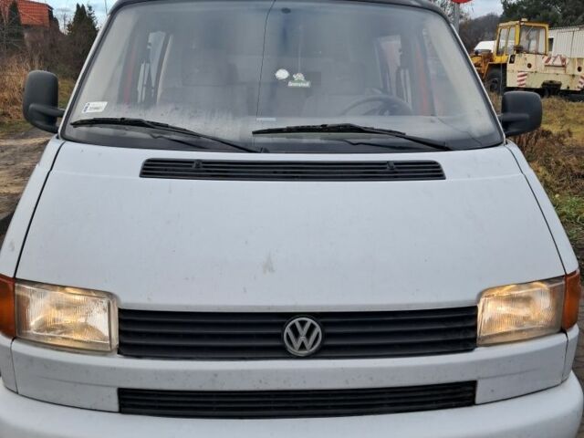 Серый Фольксваген Transporter, объемом двигателя 2 л и пробегом 383 тыс. км за 2670 $, фото 2 на Automoto.ua